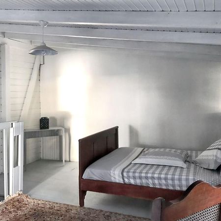 Appartement Cosy Au Carbet Avec Balcon Et Vue Sur Mer 70 M² Le Carbet Exterior photo